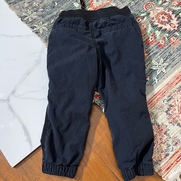 Carter’s fleece toddler boy joggers elastic waistband - Picture 3 of 3